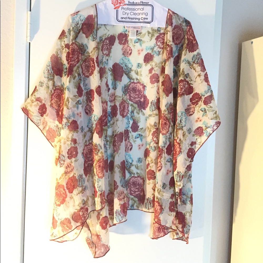 Sheer Flowered Patterned Shawl